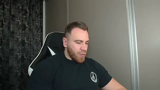 Thori92 online show from January 18, 3:38 pm