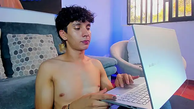 JacoboSwam online show from February 17, 8:26 pm