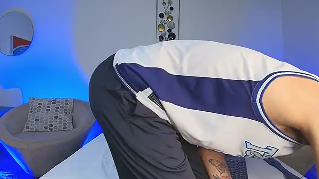 JacoboSwam online show from March 7, 4:02 am