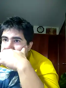 Snapshot of VonDoomdelToro chatting on January 8, 6:09 am VonDoomdelToro online show from January 8, 6:09 am