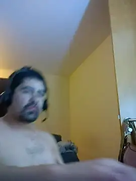 Snapshot of VonDoomdelToro chatting on February 11, 8:26 am VonDoomdelToro online show from February 11, 8:26 am