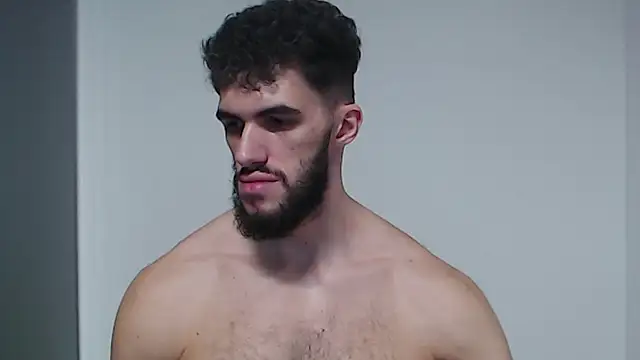 Snapshot of hiddenf chatting on December 25, 8:50 pm hiddenf online show from December 25, 8:50 pm