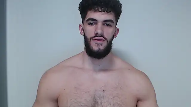 Snapshot of hiddenf chatting on January 5, 8:52 pm hiddenf online show from January 5, 8:52 pm