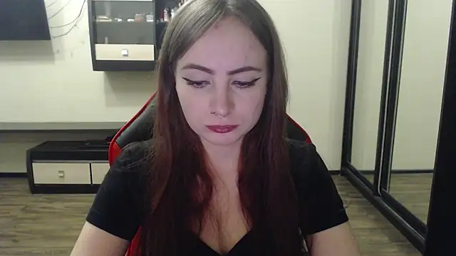 Snapshot of Laralianna chatting on February 26, 4:56 pm Laralianna online show from February 26, 4:56 pm