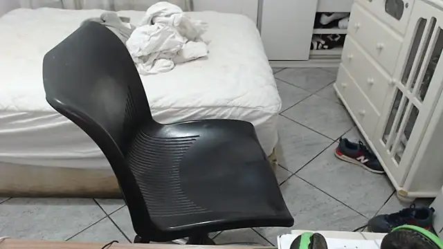 MysterBearMG online show from October 5, 12:31 am