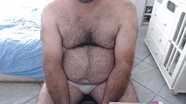 MysterBearMG online show from December 17, 2:01 pm