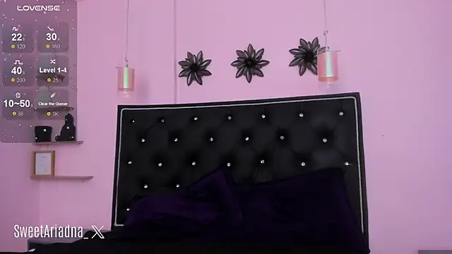 Sweet Ariadna  online show from February 9, 6:26 pm