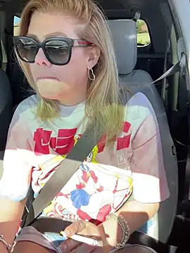 Snapshot of Lexi_Shocker chatting on February 21, 6:48 pm Lexi Shocker online show from February 21, 6:48 pm