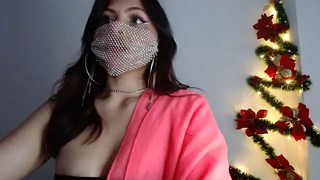 Snapshot of darika__ chatting on December 15, 9:31 pm darika   online show from December 15, 9:31 pm