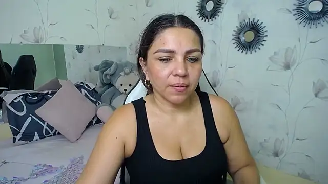 cum bigass online show from October 18, 11:55 am