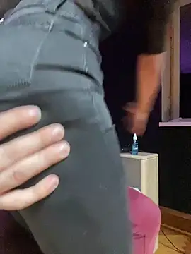 Kiscsillagg online show from November 21, 5:00 pm