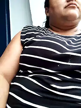 Monseratte21 online show from February 1, 9:40 pm