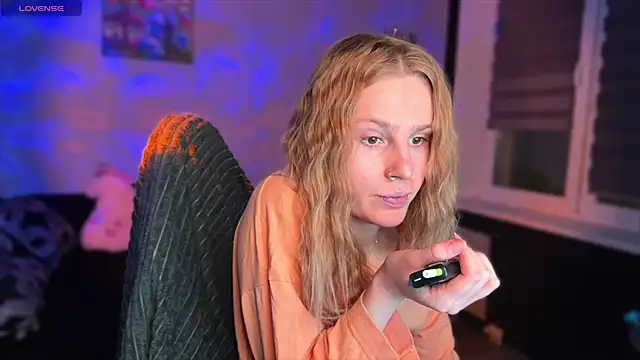 Snapshot of Chanel_Gill chatting on November 28, 3:58 pm Chanel Gill online show from November 28, 3:58 pm