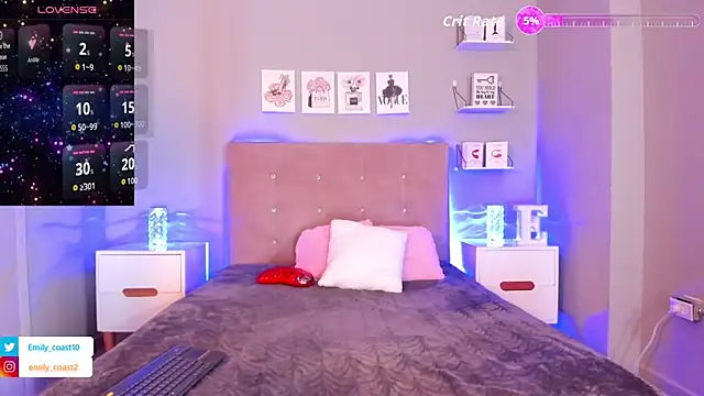 EmilyCoast-1 online show from November 14, 7:23 pm