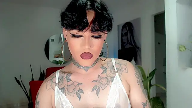 Snapshot of little_star_porn chatting on December 4, 12:36 pm little star porn online show from December 4, 12:36 pm