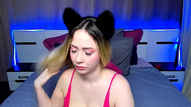 AriaSugar online show from December 2, 3:37 am