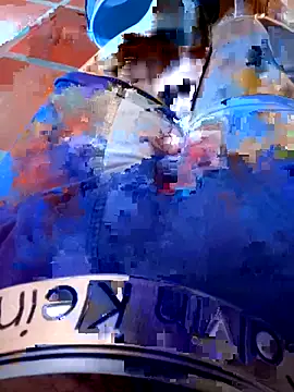 Snapshot of 1093mz223l chatting on December 19, 6:59 pm 1093mz223l online show from December 19, 6:59 pm