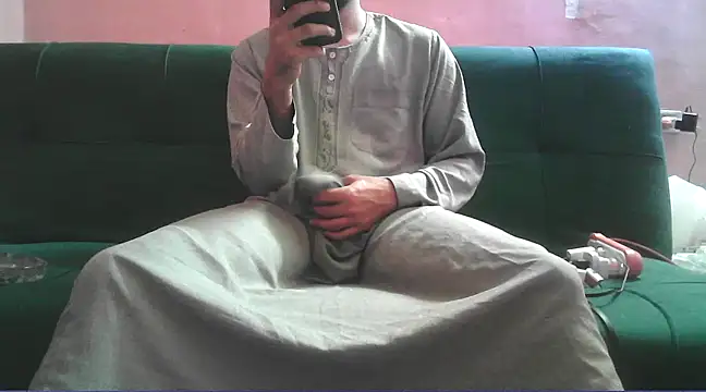 Snapshot of foxsanSs chatting on March 16, 8:32 pm foxsanSs online show from March 16, 8:32 pm