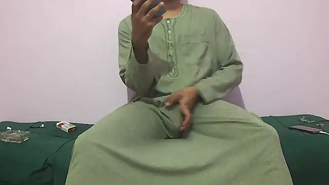 Snapshot of foxsanSs chatting on September 16, 7:04 pm foxsanSs online show from September 16, 7:04 pm