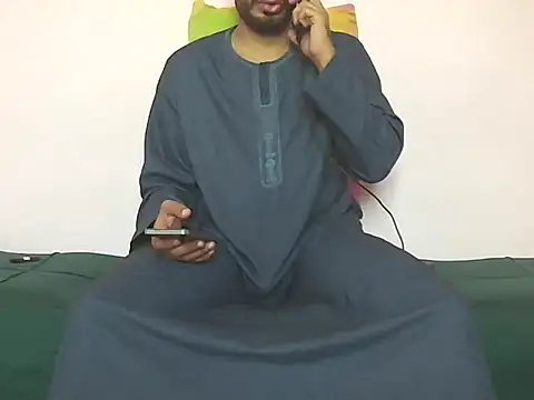 Snapshot of foxsanSs chatting on November 12, 12:05 pm foxsanSs online show from November 12, 12:05 pm