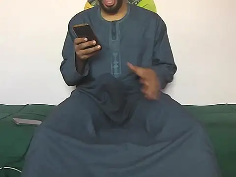 Snapshot of foxsanSs chatting on November 25, 12:49 pm foxsanSs online show from November 25, 12:49 pm