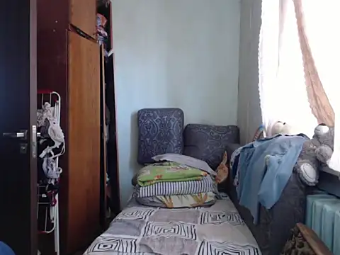 Snapshot of BustyBlond chatting on February 22, 11:57 am BustyBlond online show from February 22, 11:57 am