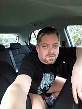 Trucker Hunter online show from December 27, 3:15 pm