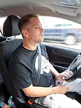 Trucker Hunter online show from January 26, 9:40 am