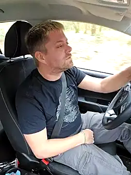 Trucker Hunter online show from February 21, 9:02 am