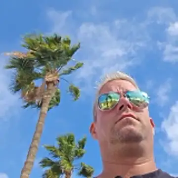 Trucker Hunter online show from January 18, 11:47 am