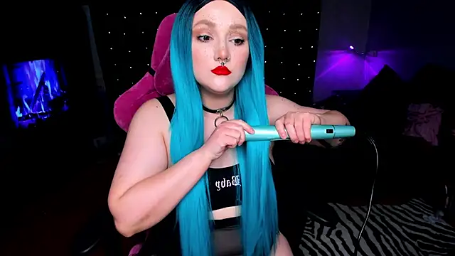 Snapshot of YourDyingBride chatting on December 6, 12:12 am YourDyingBride online show from December 6, 12:12 am