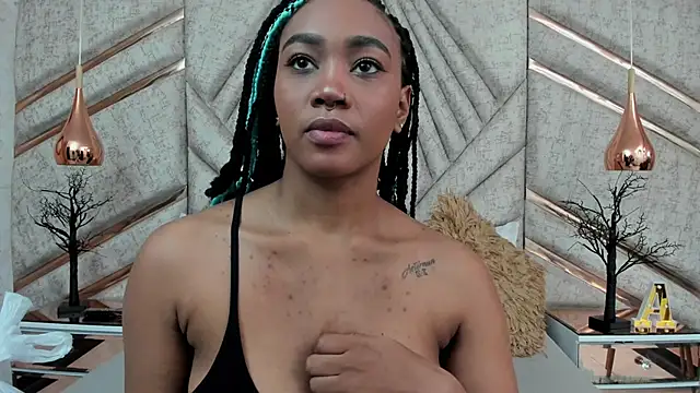 Snapshot of AgataRinaldi chatting on December 4, 11:24 pm AgataRinaldi online show from December 4, 11:24 pm