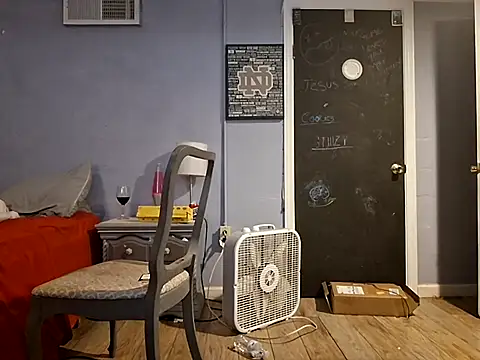 curiouscock38 online show from October 29, 8:10 pm