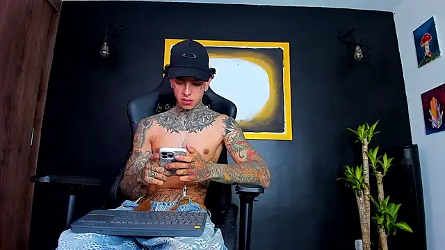 Aron ford online show from December 14, 3:04 pm