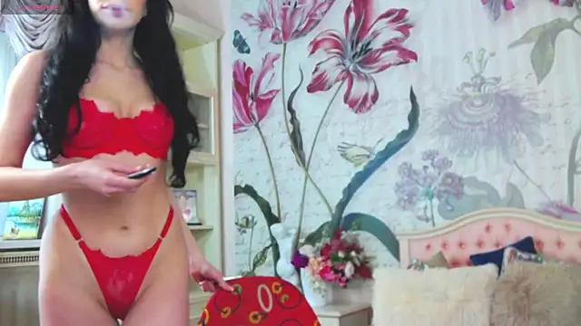 AliciaBow online show from April 10, 1:49 pm