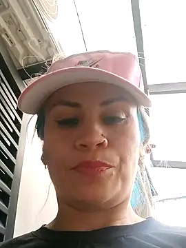 Snapshot of shelby_kutter chatting on March 5, 9:48 pm shelby kutter online show from March 5, 9:48 pm