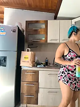 Snapshot of shelby_kutter chatting on September 25, 4:00 pm shelby kutter online show from September 25, 4:00 pm