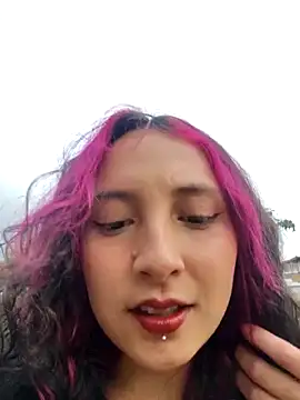 Snapshot of _Laary chatting on September 19, 9:48 pm Laary online show from September 19, 9:48 pm