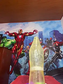 Snapshot of Anne_Robert chatting on November 19, 12:10 am Anne Robert online show from November 19, 12:10 am