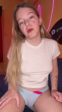 Snapshot of -veranito- chatting on January 5, 9:07 pm -veranito- online show from January 5, 9:07 pm