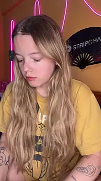 Snapshot of -veranito- chatting on January 12, 3:01 am -veranito- online show from January 12, 3:01 am