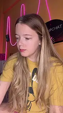 Snapshot of -veranito- chatting on February 17, 3:03 am -veranito- online show from February 17, 3:03 am