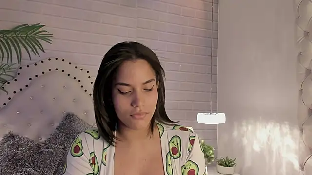 Snapshot of _Eurekaa_ chatting on March 11, 9:04 pm Eurekaa online show from March 11, 9:04 pm