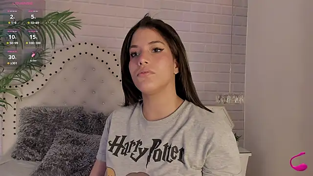 Snapshot of _Eurekaa_ chatting on March 14, 8:38 pm Eurekaa online show from March 14, 8:38 pm