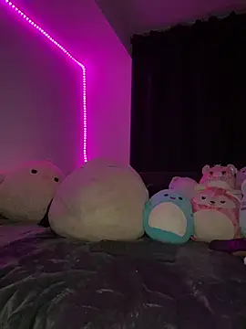 katyaaxo online show from June 6, 1:00 am