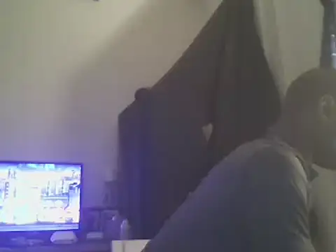 Snapshot of KingB8r chatting on March 11, 8:52 am KingB8r online show from March 11, 8:52 am