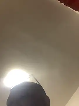 Snapshot of KingB8r chatting on October 18, 11:27 pm KingB8r online show from October 18, 11:27 pm