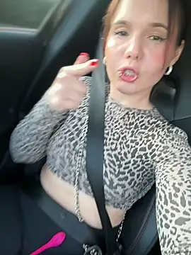 TheCinderella online show from March 4, 11:11 pm