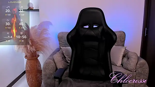 Snapshot of chloerossi chatting on November 28, 3:25 pm chloerossi online show from November 28, 3:25 pm