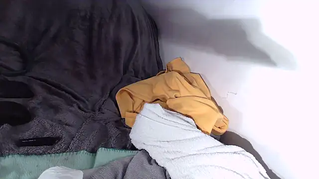 Tobi907790 online show from November 27, 7:38 pm